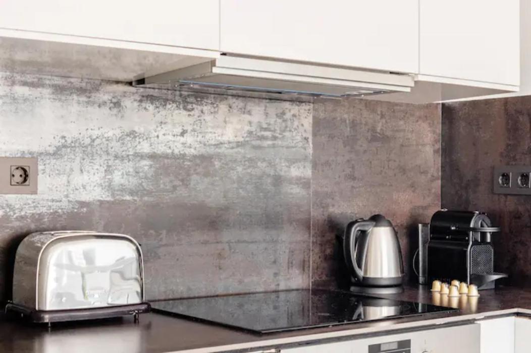 Apartamento Piccadilly Suite ตอร์เรโมลิโนส ภายนอก รูปภาพ