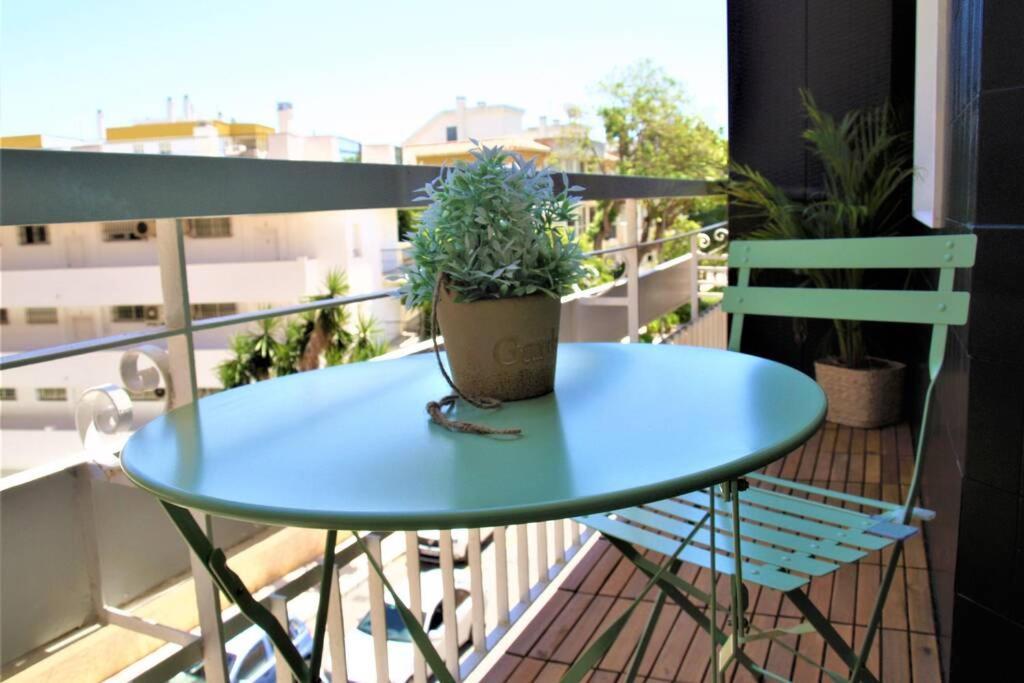 Apartamento Piccadilly Suite ตอร์เรโมลิโนส ภายนอก รูปภาพ