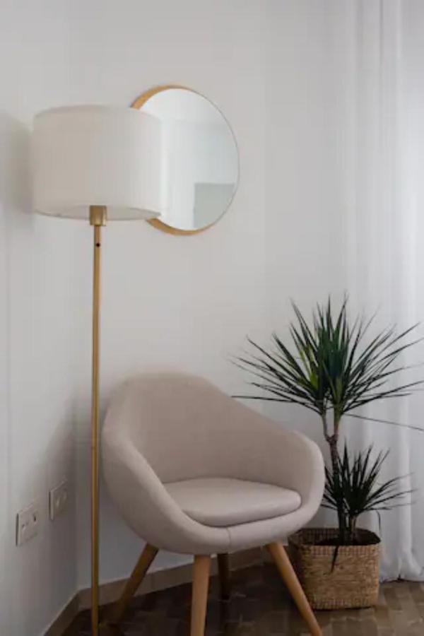 Apartamento Piccadilly Suite ตอร์เรโมลิโนส ภายนอก รูปภาพ